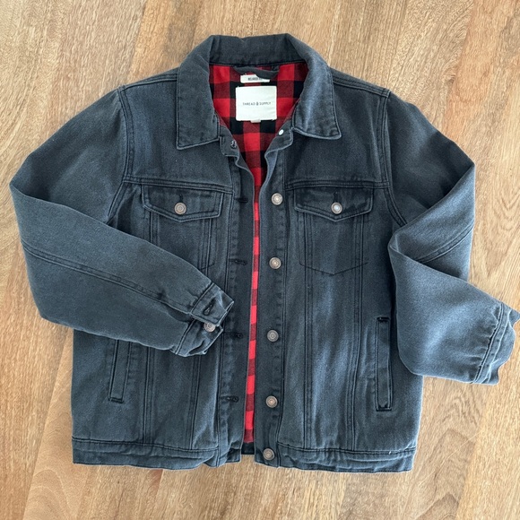 Thread & Supply Black Jean Jacket w/ Black Red Plaid Flannel Inner Lining Size S - Picture 2 of 15